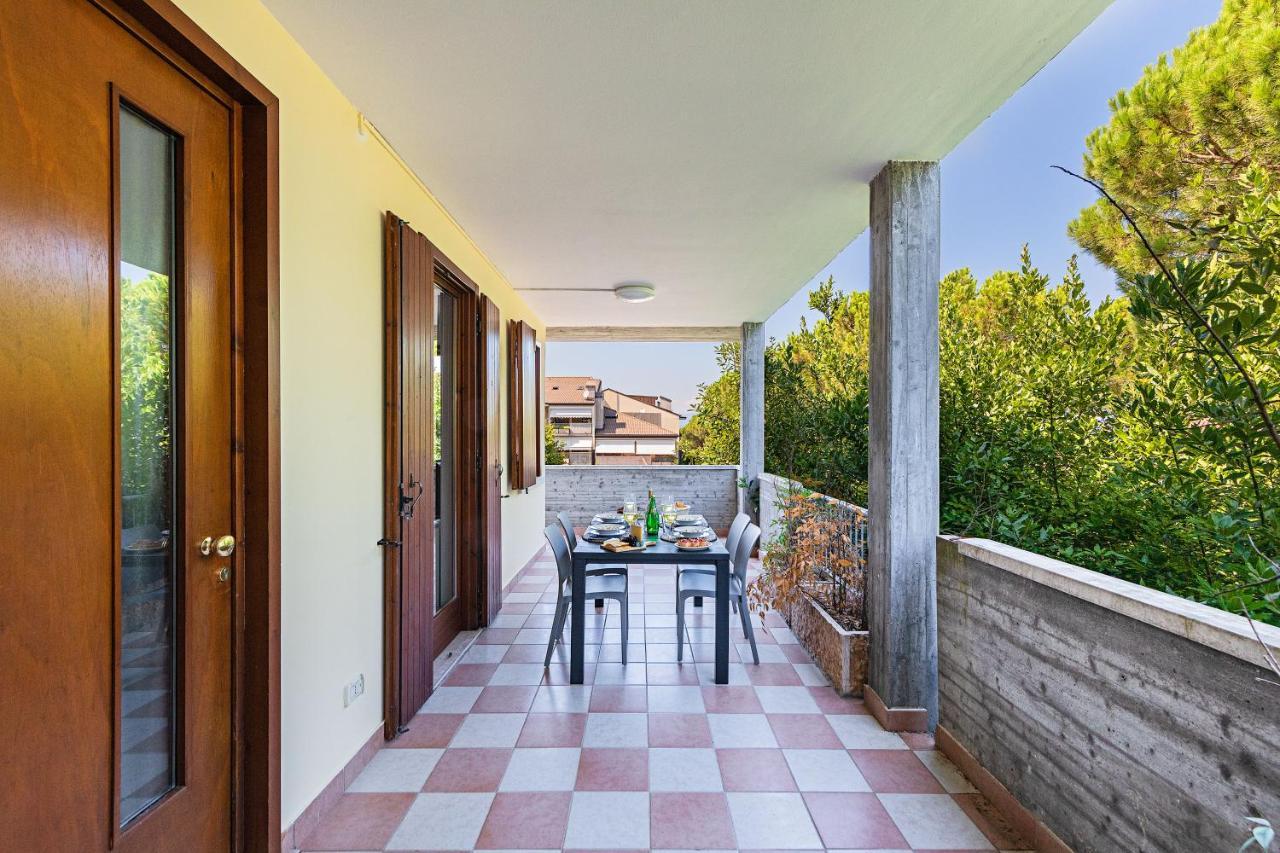 Apartamento I Ciliegi 1-09 Con Piscina By Wonderful Italy Desenzano del Garda Exterior foto