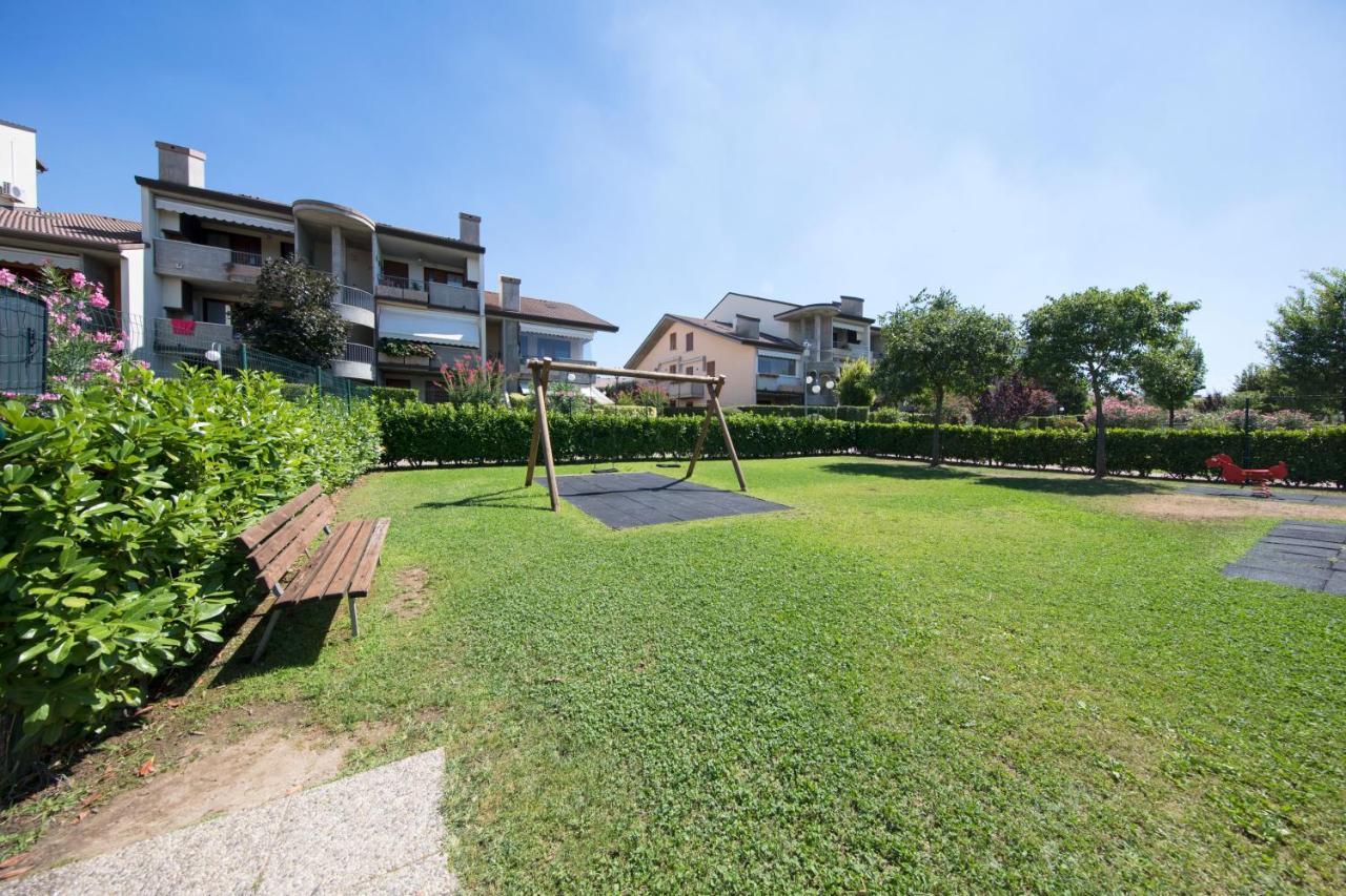 Apartamento I Ciliegi 1-09 Con Piscina By Wonderful Italy Desenzano del Garda Exterior foto